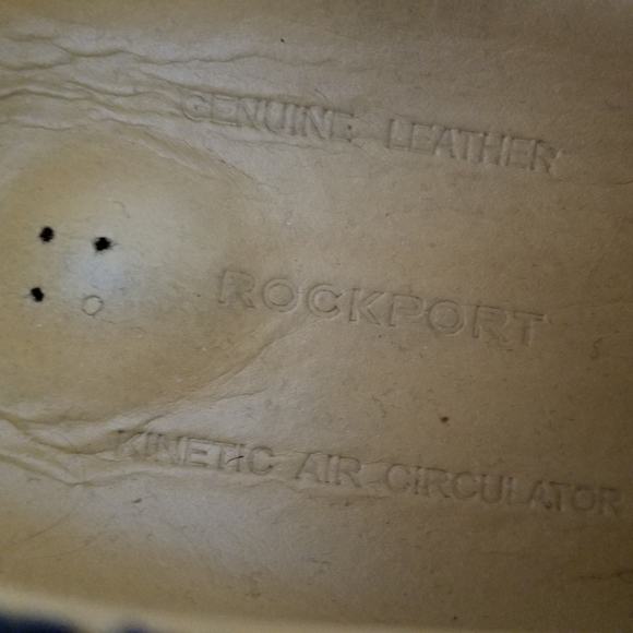 Rockport Men's Black Leather Cap Toe Oxfords - Picture 6 of 6